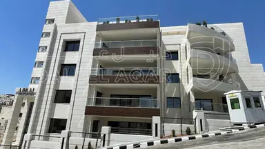 شقة في Youssef Abu Hajleh - 675,000 دأ - صورة NaN